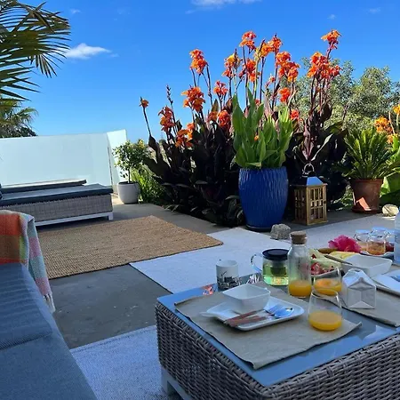 A Beira Do Vale, Bed & Breakfast